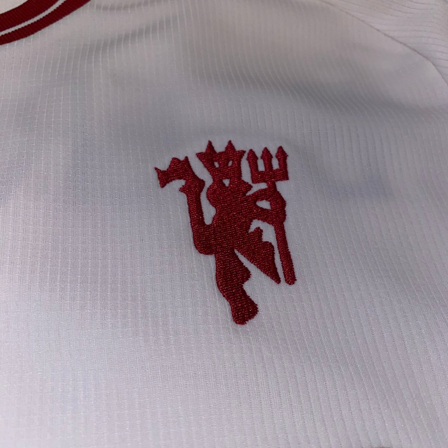 Camiseta Manchester United 23/24 B Fernandes alternativa