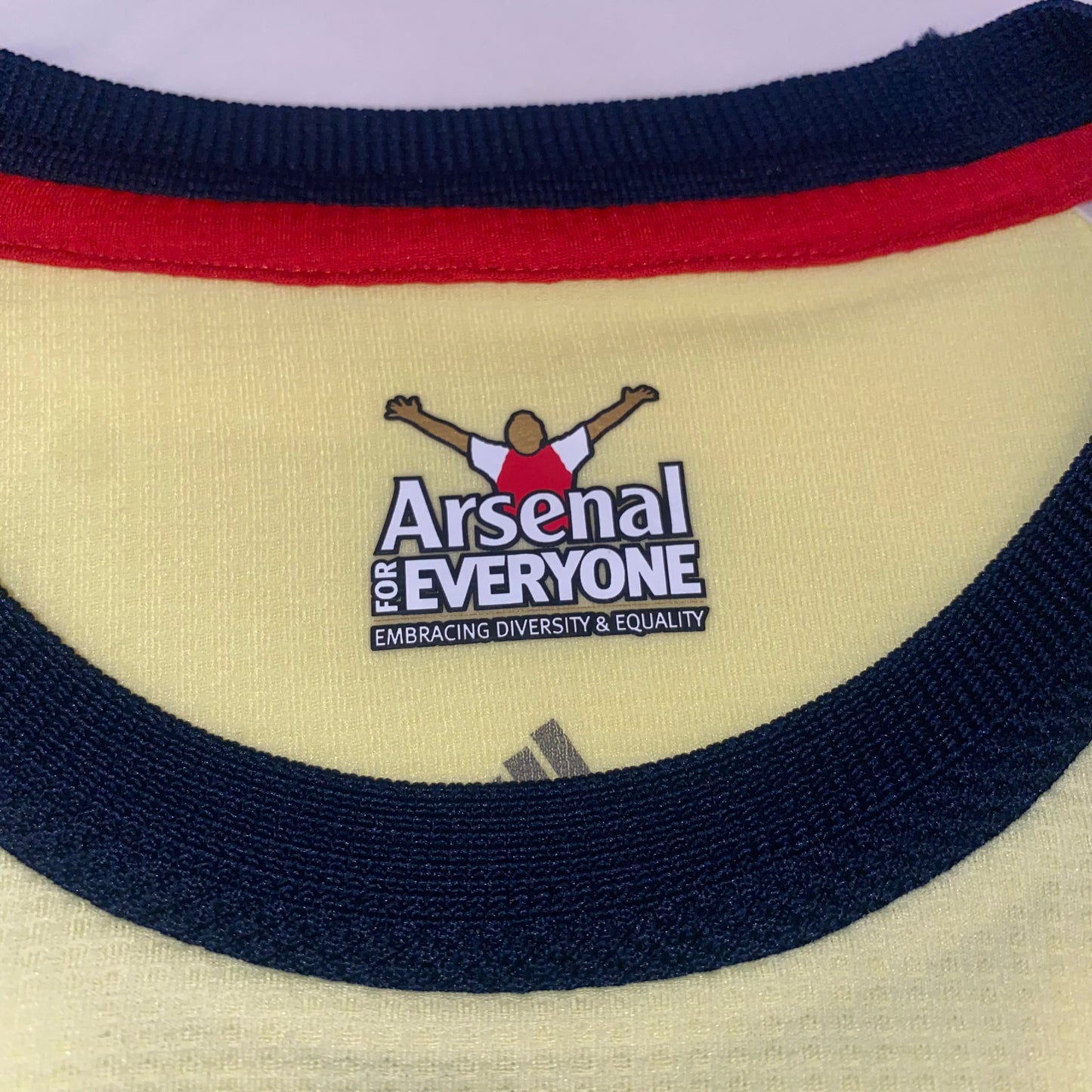 Camiseta Arsenal 21/22 Smith Rowe visitante