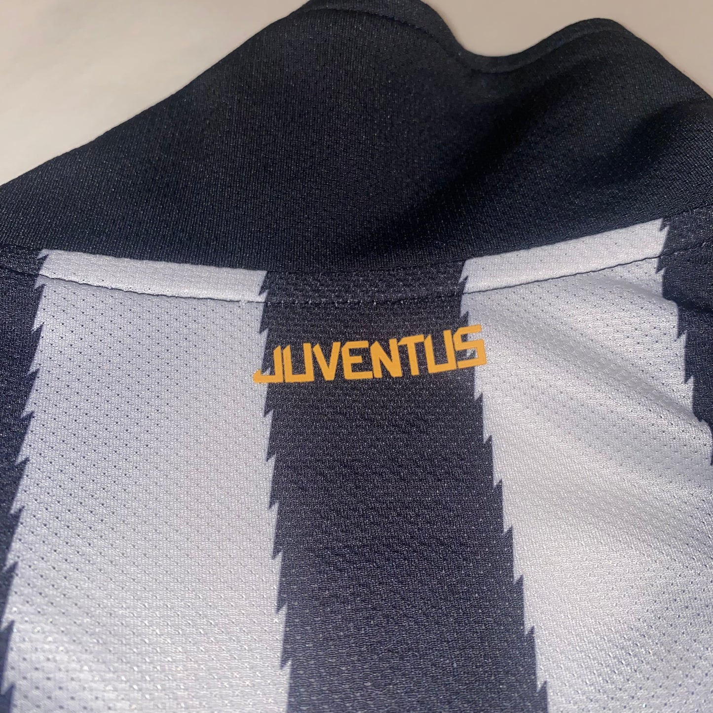 Camiseta Juventus 10/11 local niño