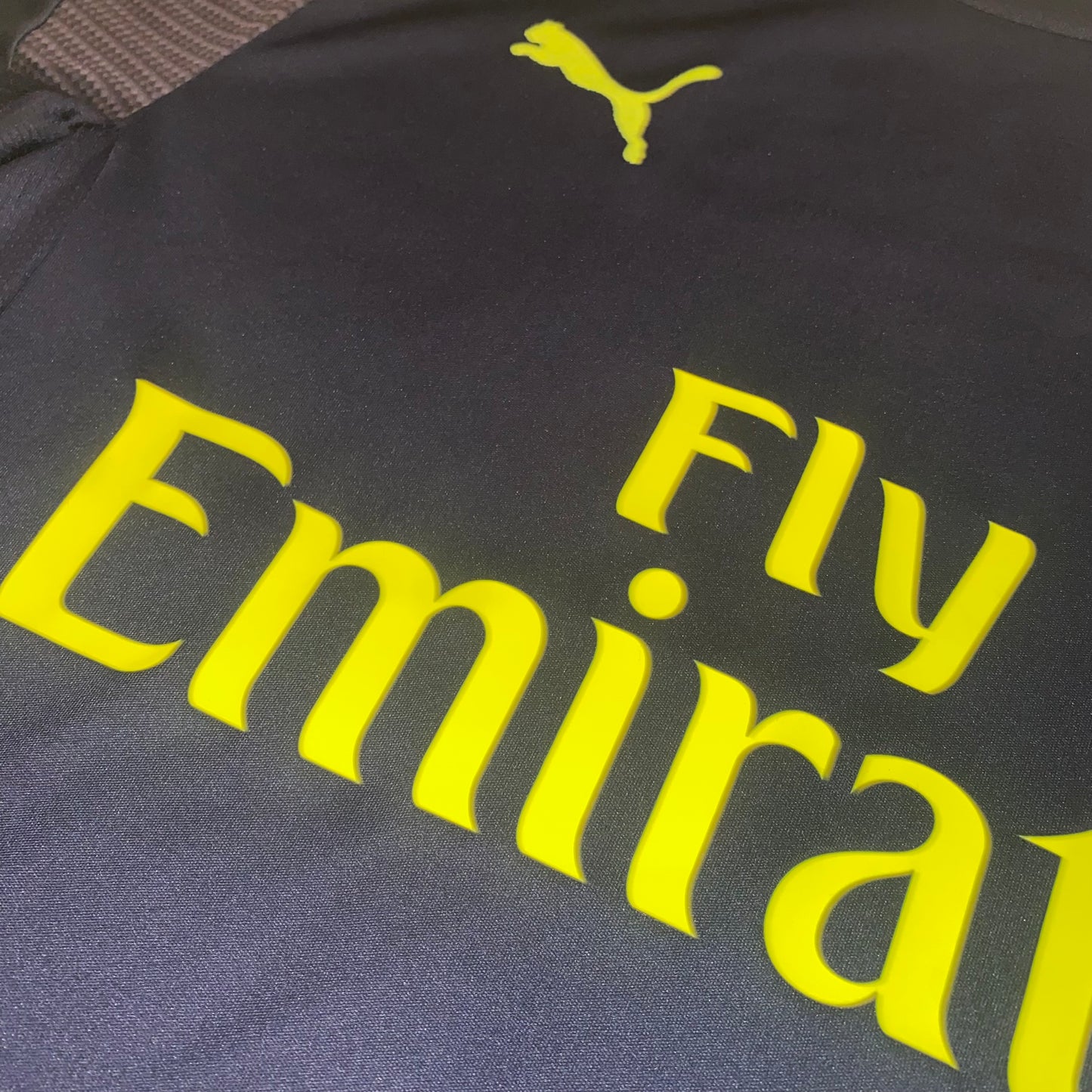 Camiseta Arsenal 16/17 Ozil alternativa