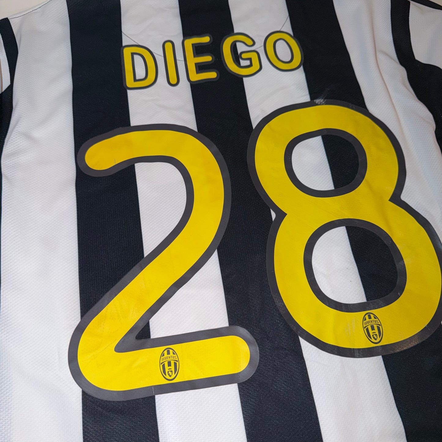 Juventus 09/10 Local #28 Diego L