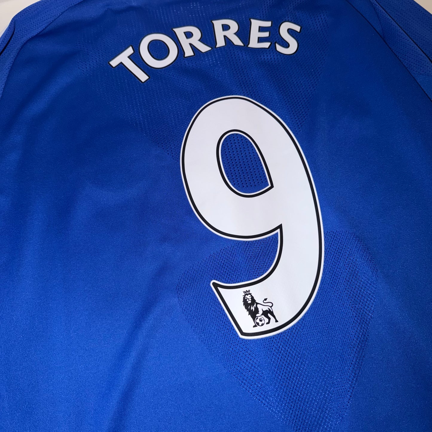 Chelsea 10/11 Local #9 Torres L