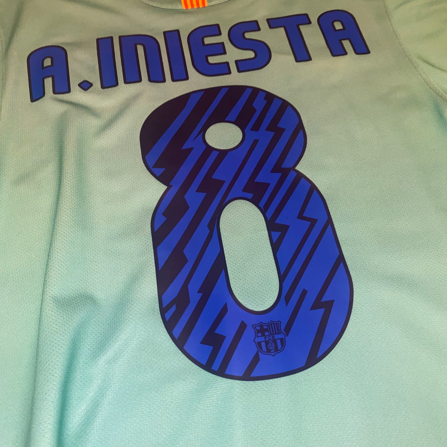 Barcelona 10/11 Visitante #8 Iniesta S