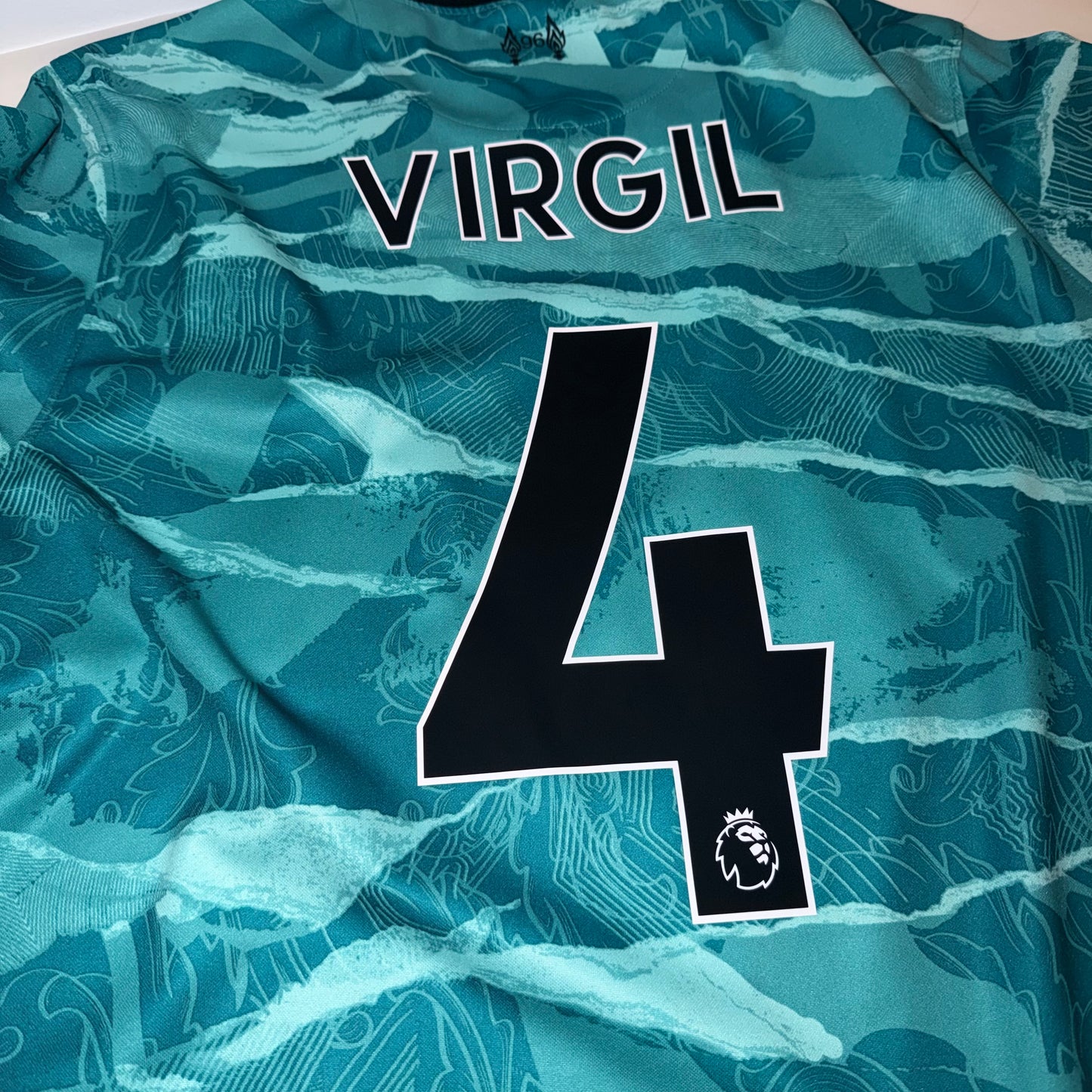 Liverpool 20/21 Visitante #4 Virgil L