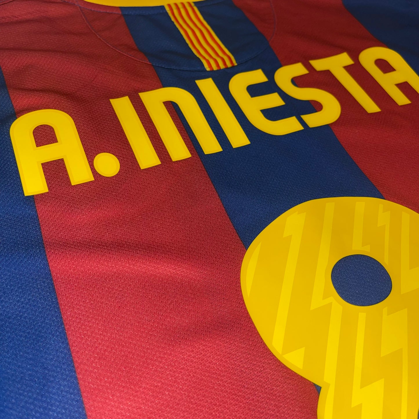 Barcelona 10/11 Local #8 Iniesta L