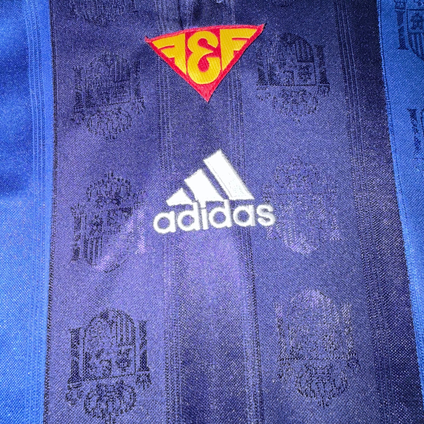 España 1999 Visitante L