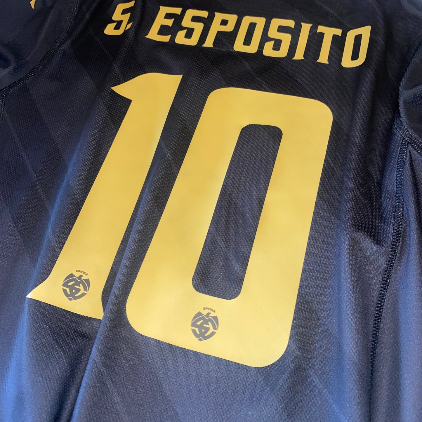 Spezia 23/24 Visitante #10 Esposito XL