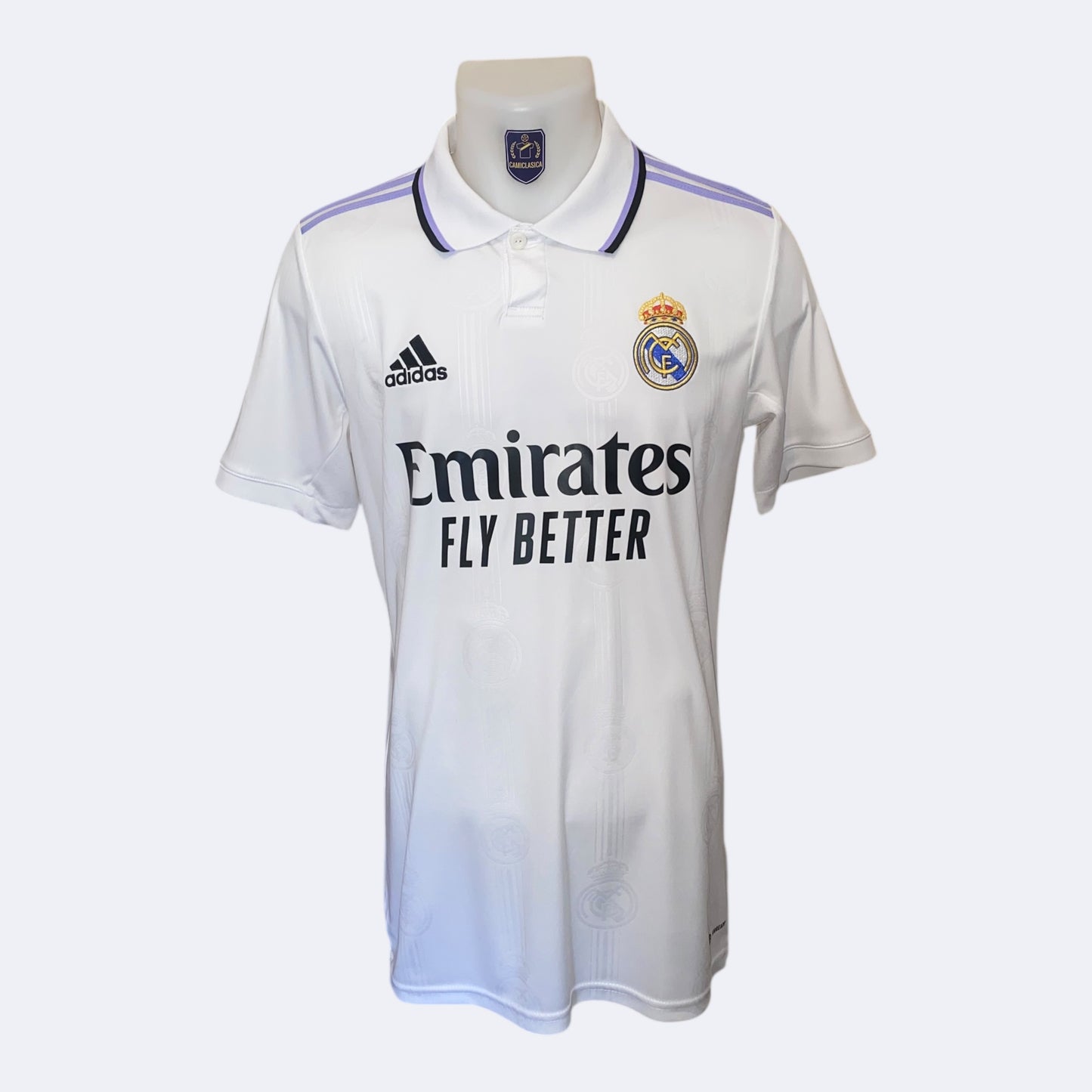 Real Madrid 22/23 Local #15 Valverde S