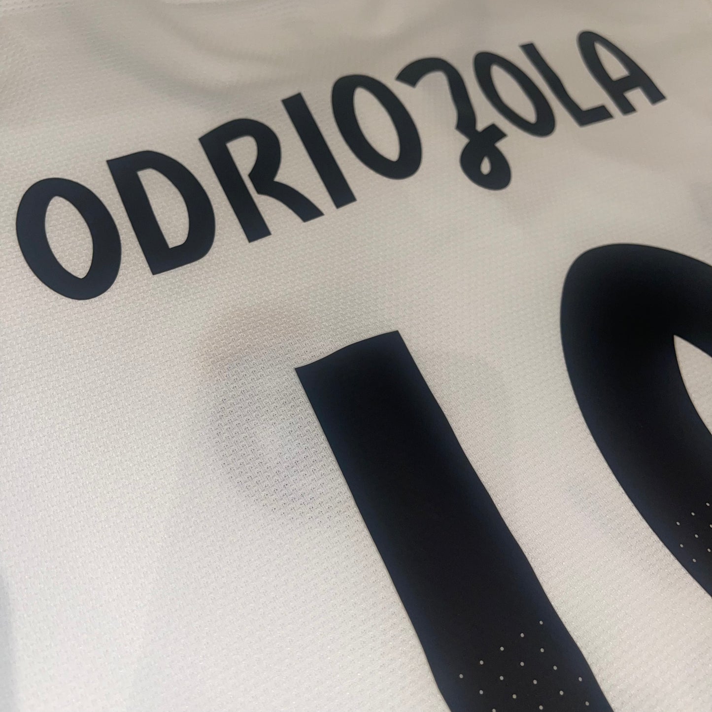Real Madrid 18/19 Local #19 Odriozola M