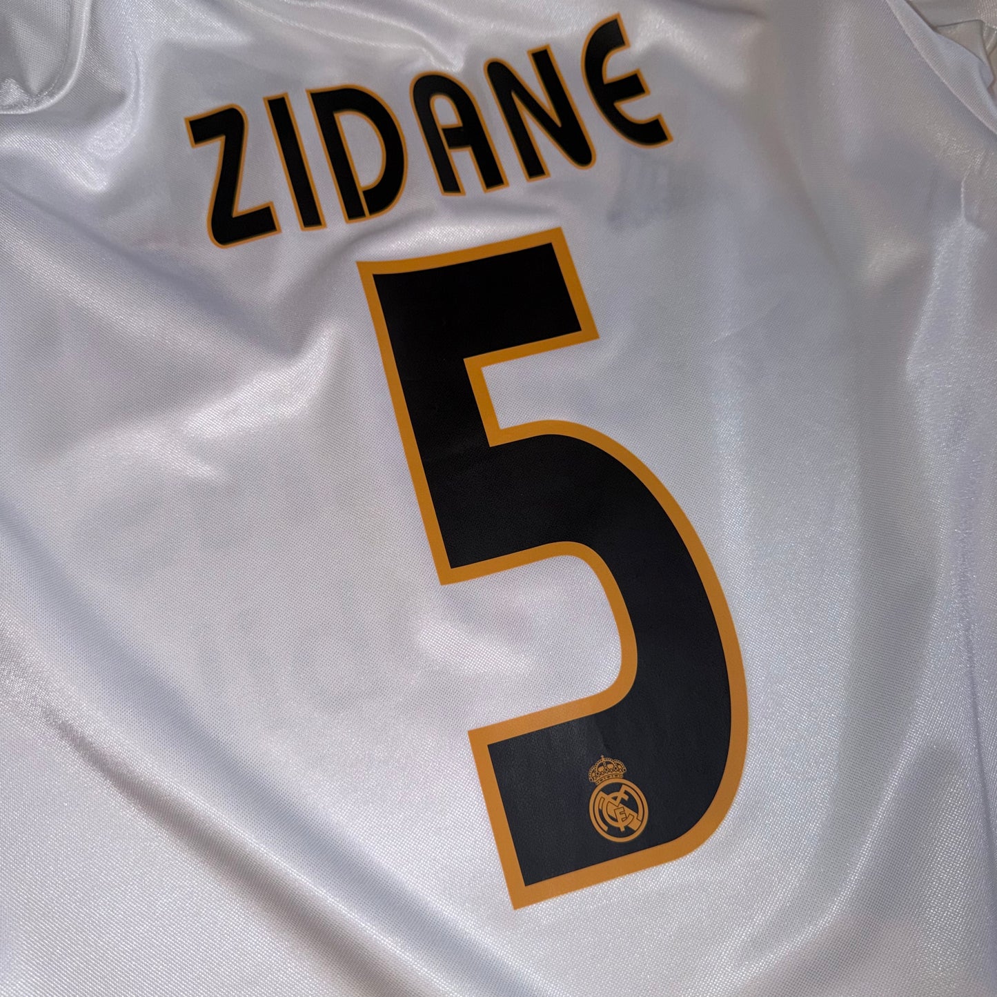 Real Madrid 04/05 Local #5 Zidane L