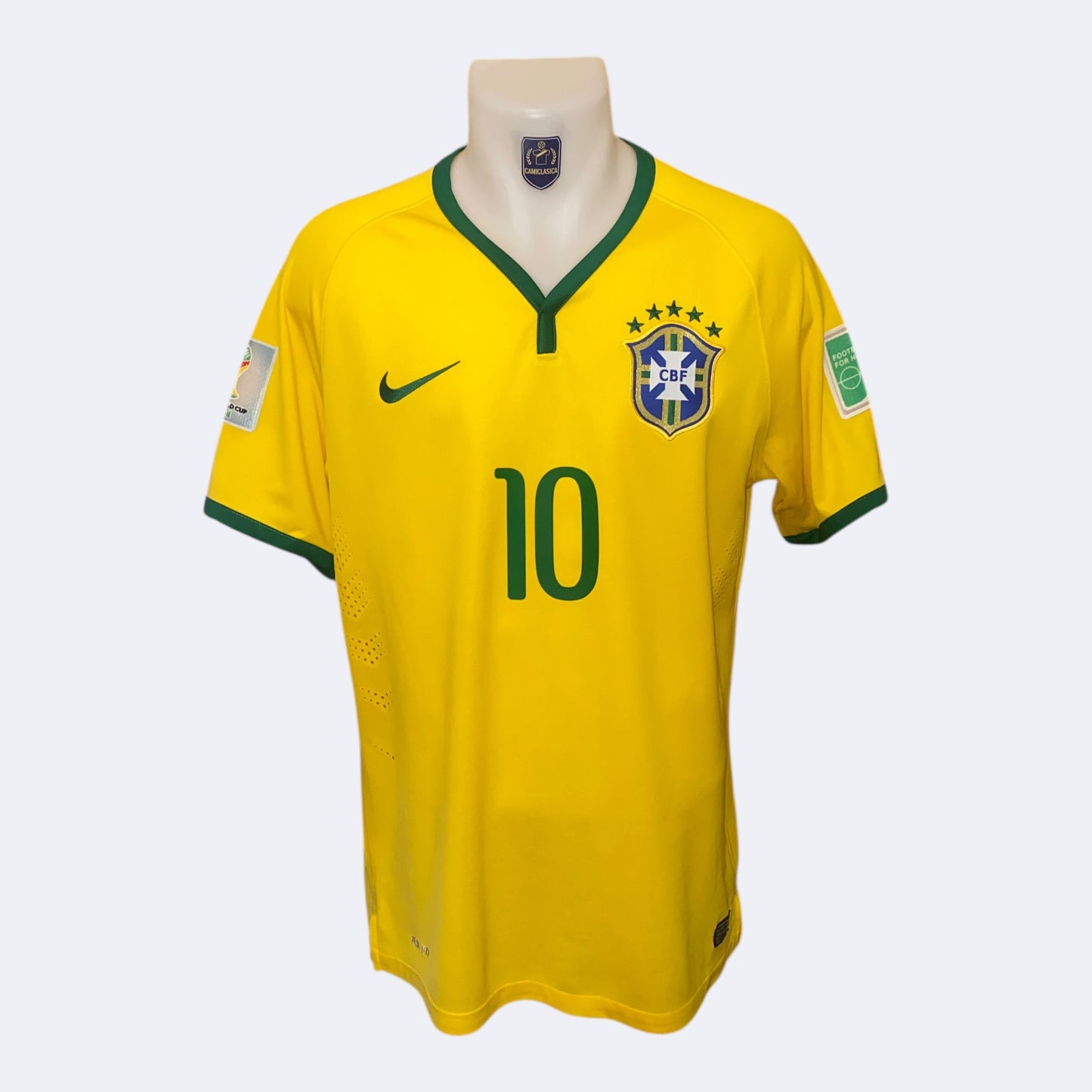 Brasil 2014 Local player version #10 Neymar L