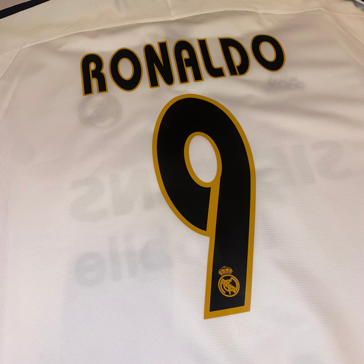 Real Madrid 03/04 Local #9 Ronaldo XL