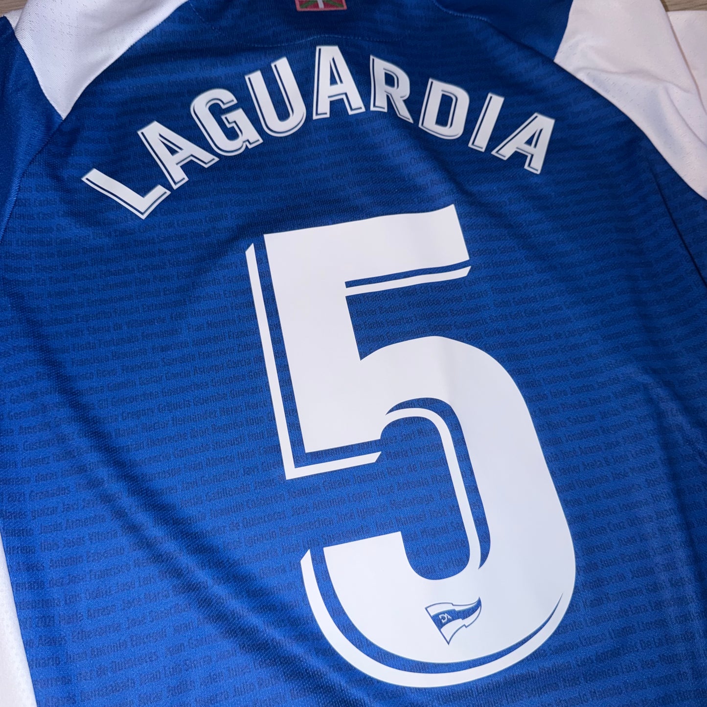 Alaves 21/22 Local #5 Laguardia L