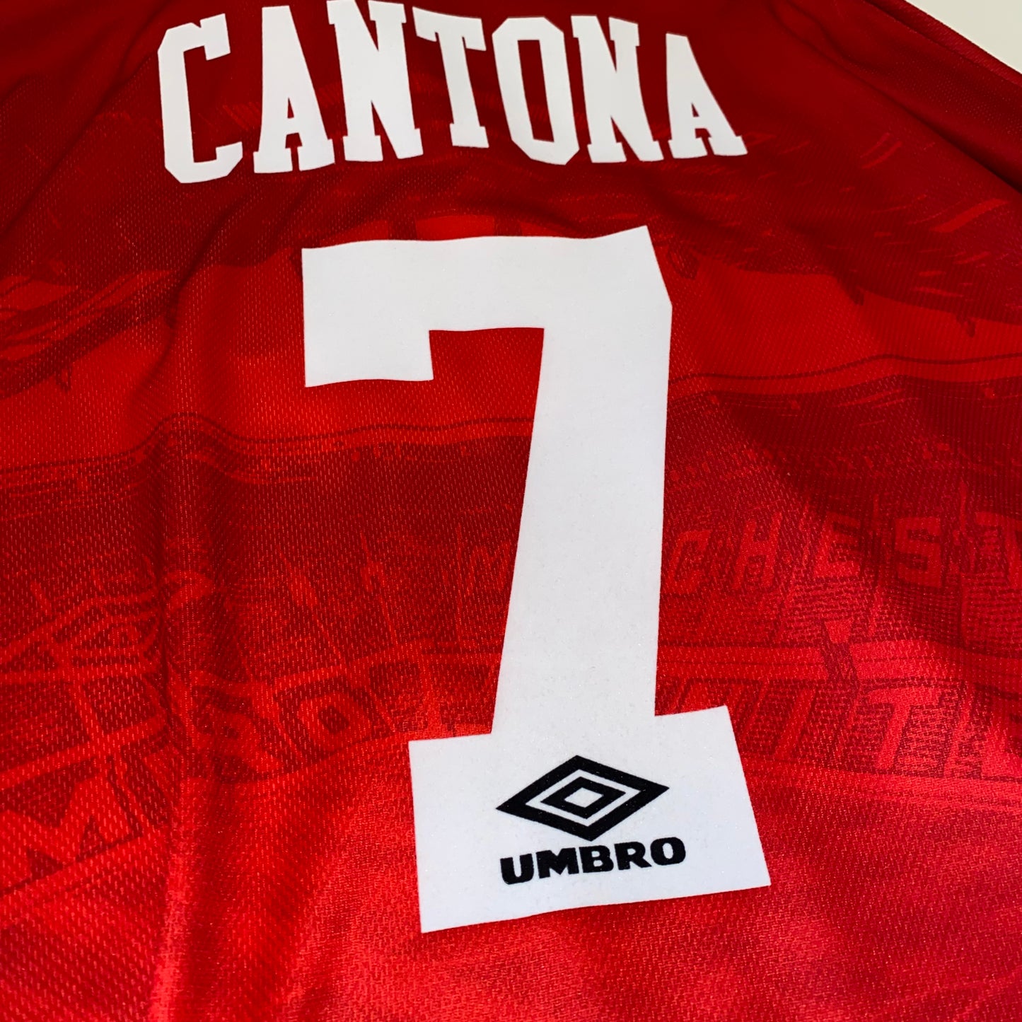 Manchester United 1994/96 Local #7 Cantona L