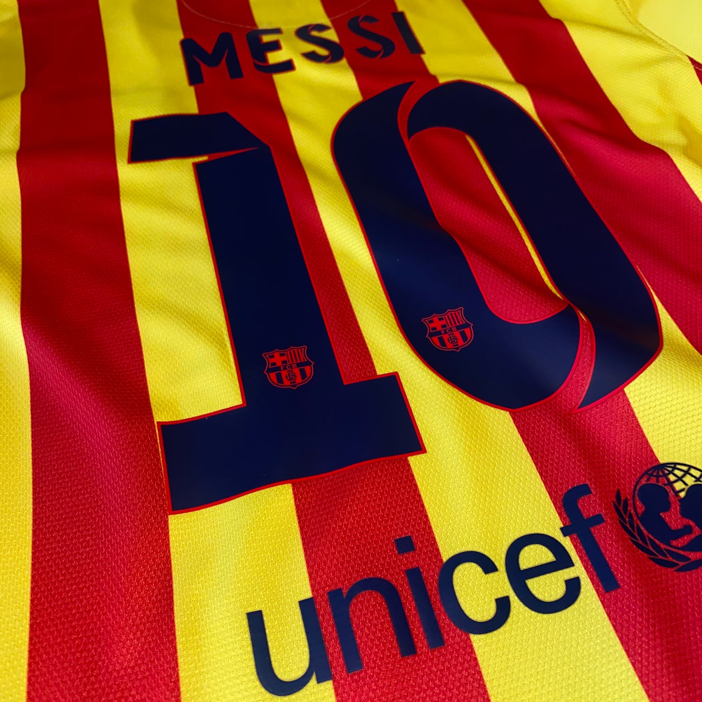 FC Barcelona 13/14 visitante #10 Messi L