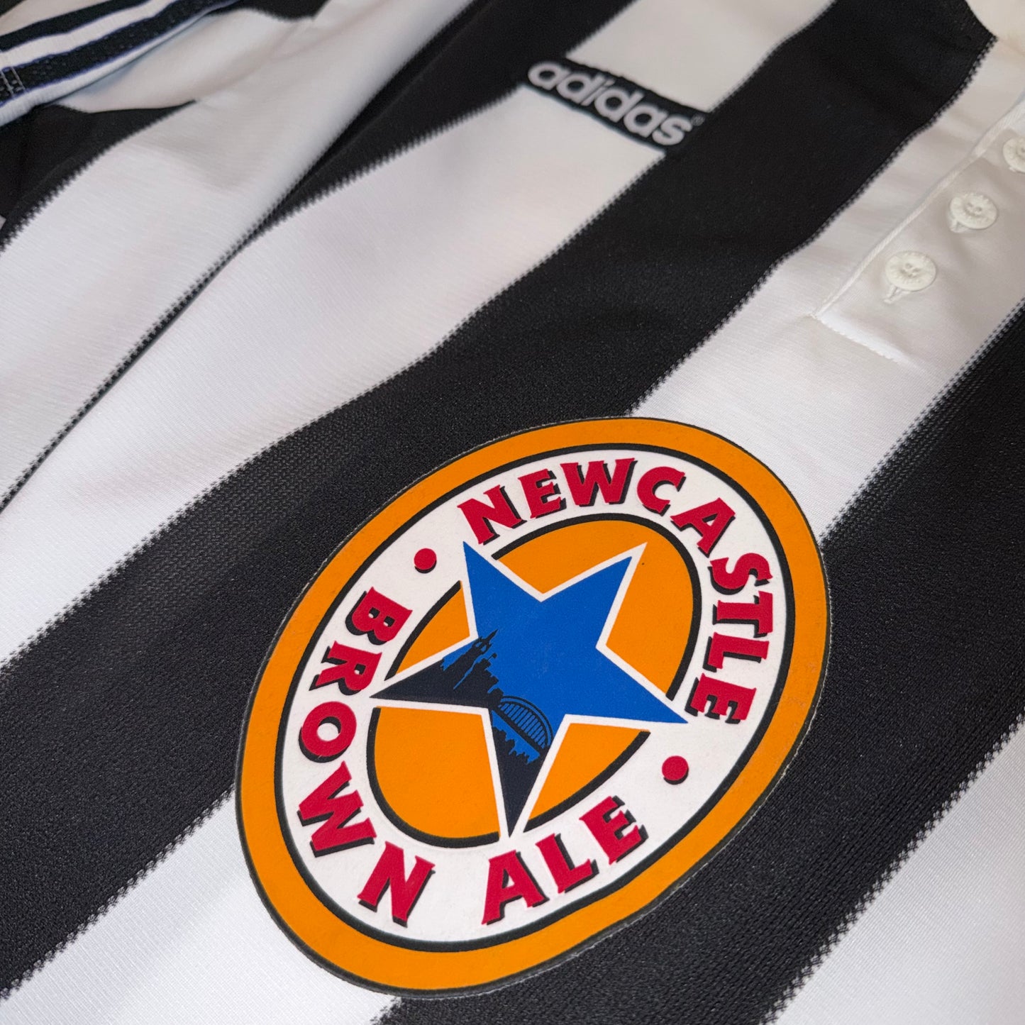 Newcastle 95/96 Local 2XL