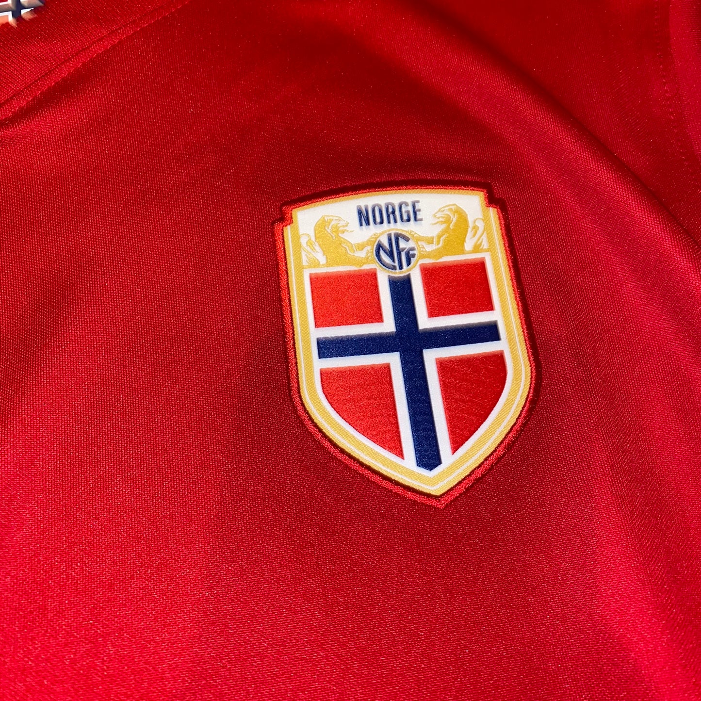 Noruega 2021 Local L