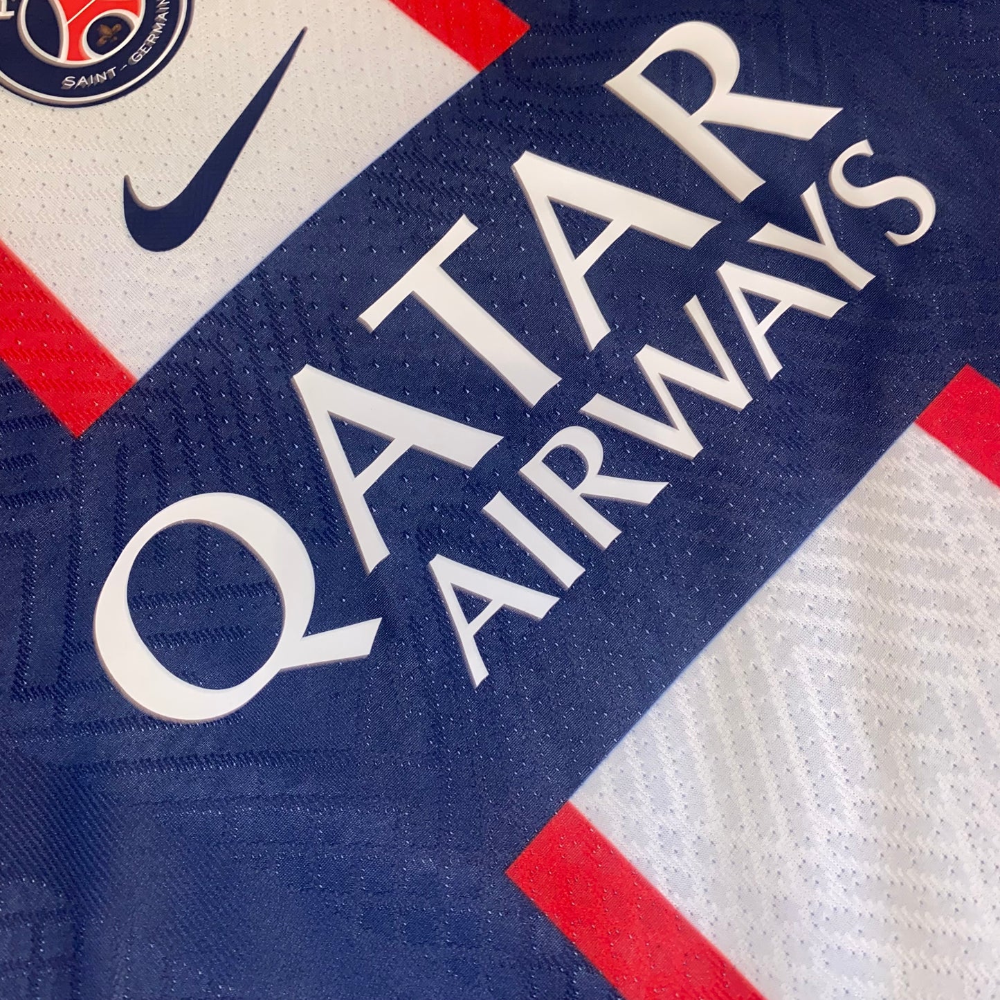 PSG 22/23 local #7 Mbappe Player Version S