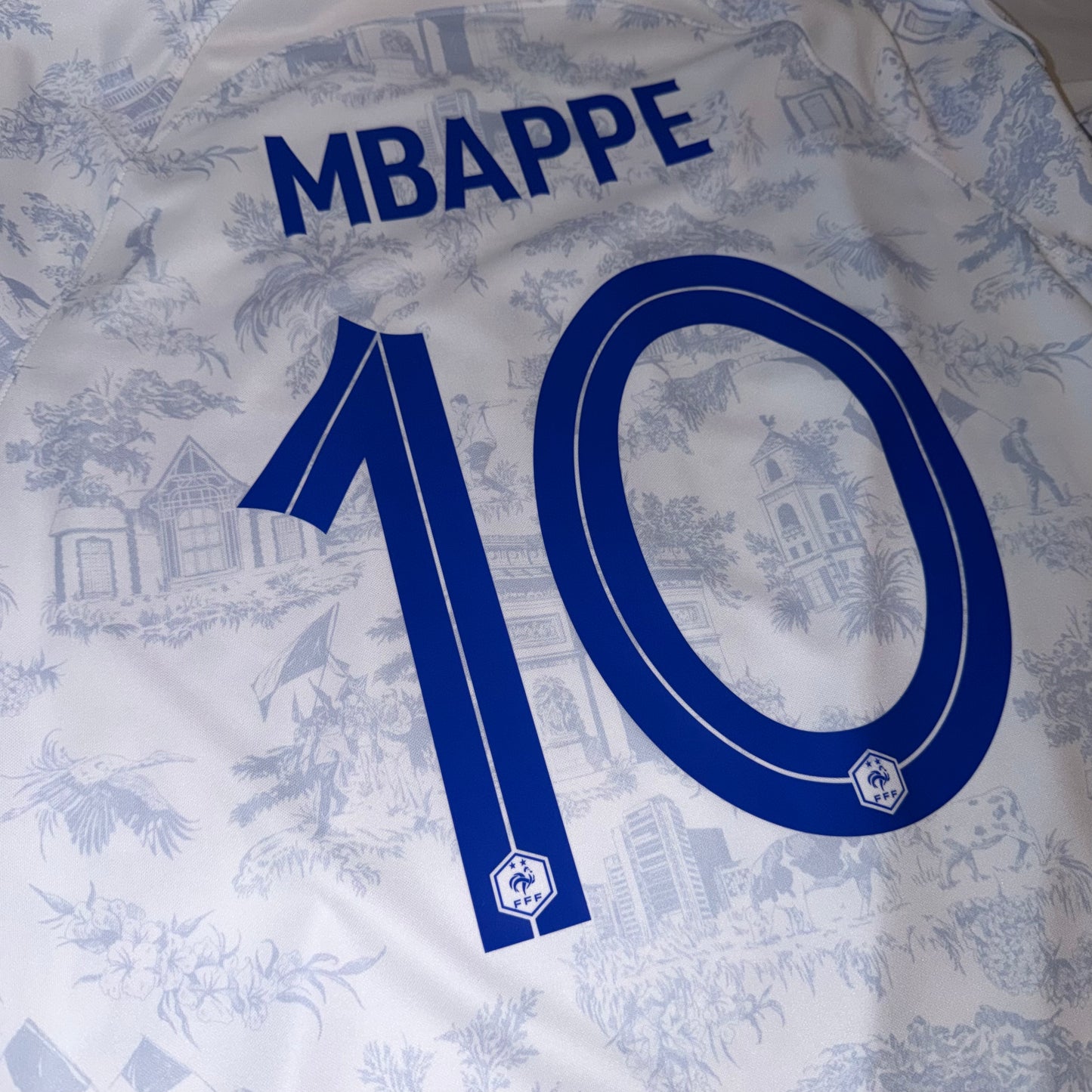 Francia 2022 Visitante #10 Mbappe S