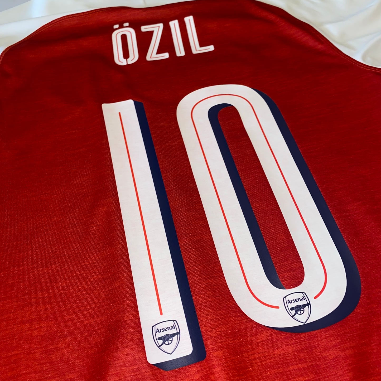Arsenal 18/19 Local #10 Ozil S