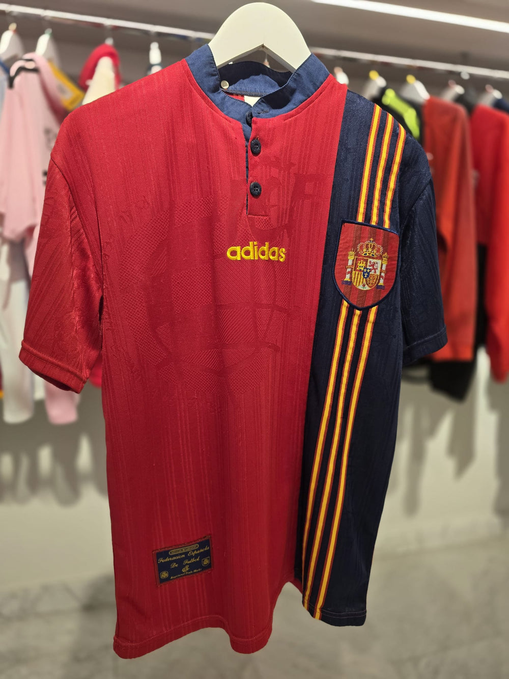 Tienda De Camisetas De F TBOL RETRO VINTAGE 100 ORIGINALES tienda-de-camisetas-de-f-tbol-retro-vintage-100-originales