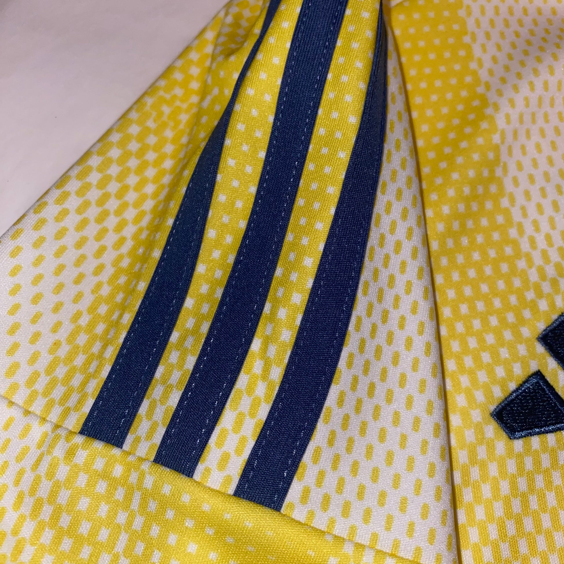 Camiseta Juventus 24/25 Thuram visitante 