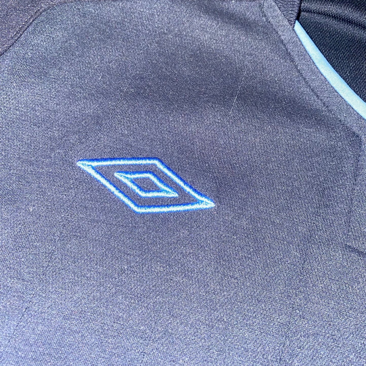 Camiseta Manchester city 10/11 tevez alternativa 
