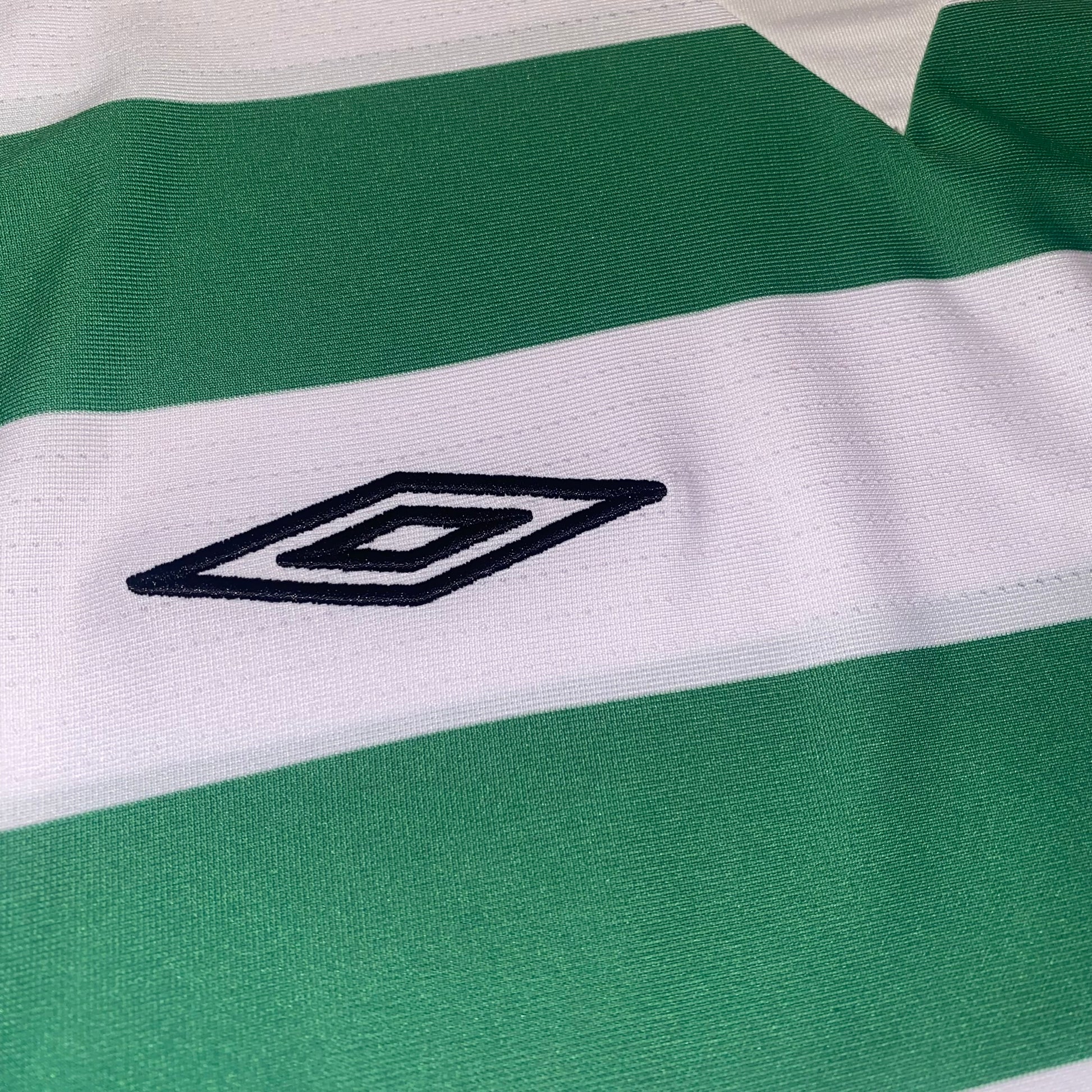 Camiseta Celtic 04/05 local 