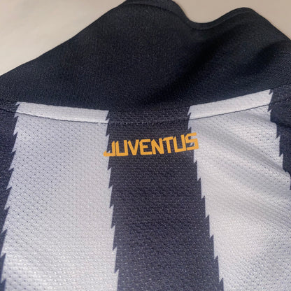 Camiseta Juventus 10/11 local niño
