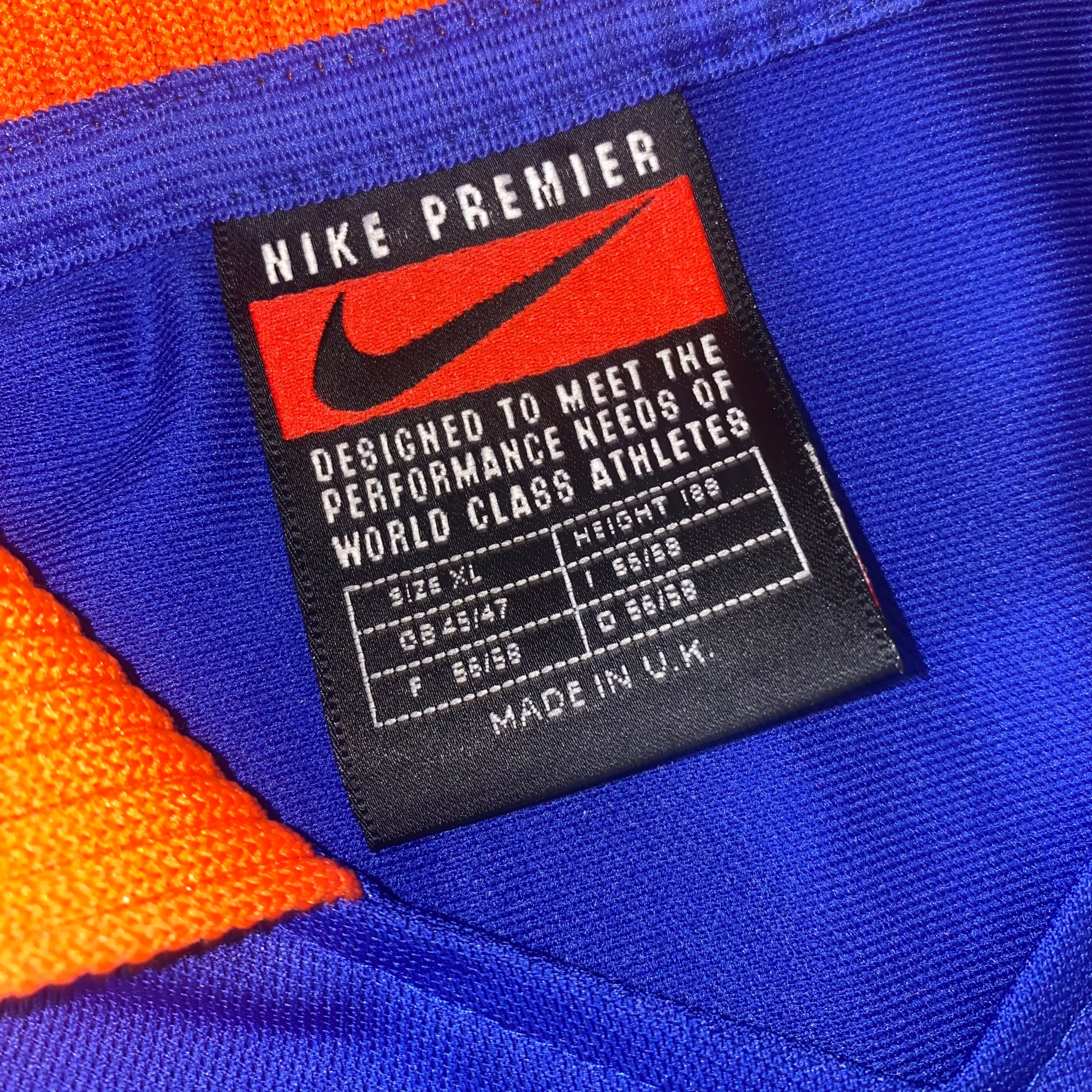 camiseta retro Países Bajos 1998 Bergkamp original