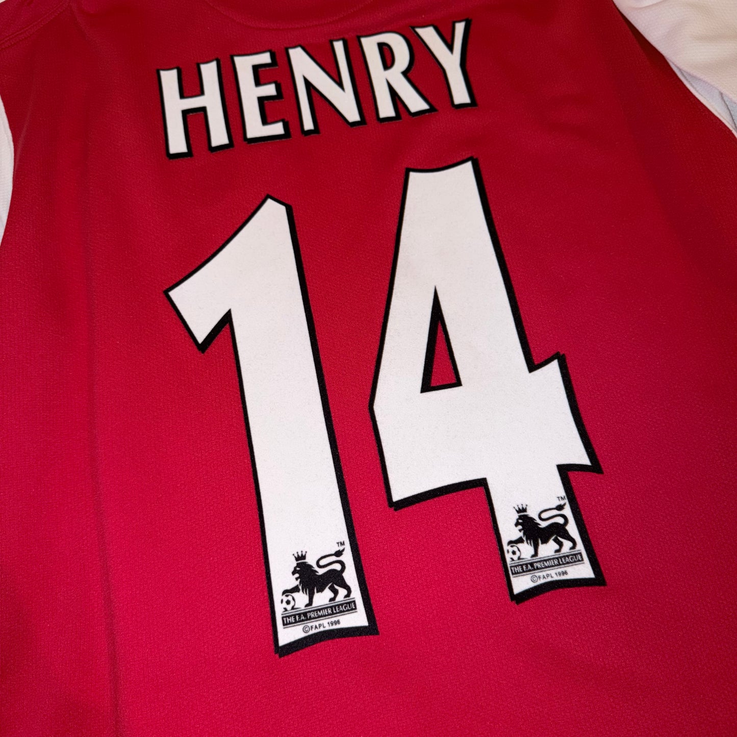 Arsenal 06/07 Local #14 Henry M