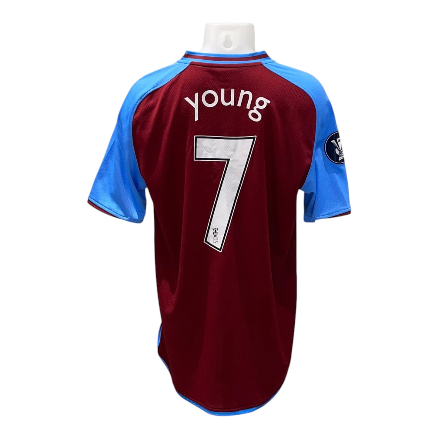 Aston Villa 08/09 Local #7 Young L