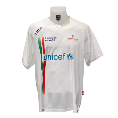 Sevilla Fundacion UNICEF #16 Puerta M