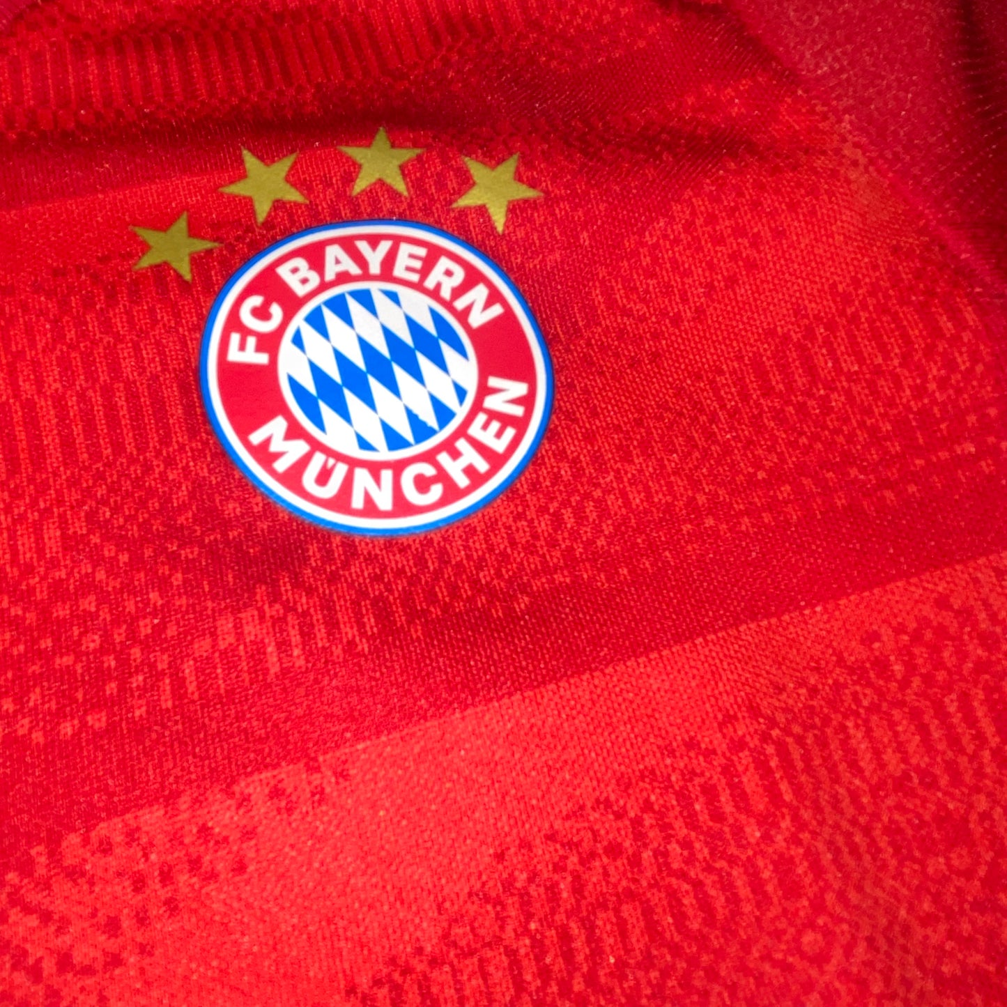Bayern Munich 19/20 Conjunto 110