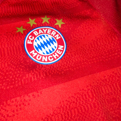 Bayern Munich 19/20 Conjunto 110