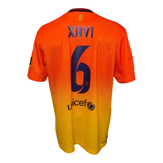 Barcelona 12/13 Visitante #6 Xavi M