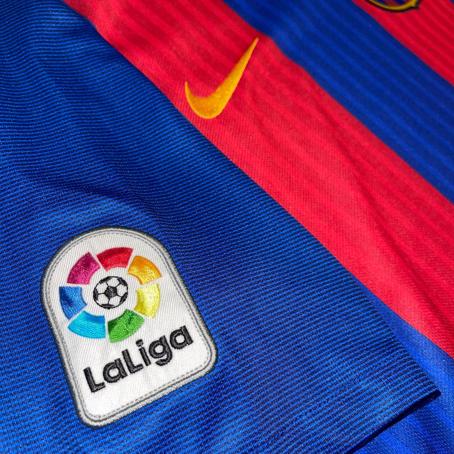 Barcelona 16/17 Local #10 Messi M