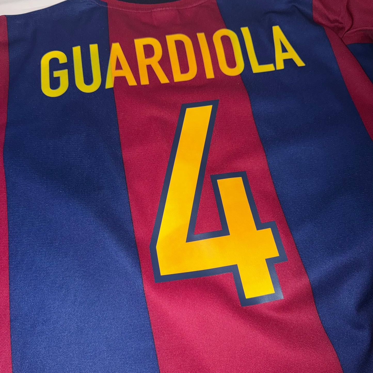 Barcelona 98/99 Local #4 Guardiola XL