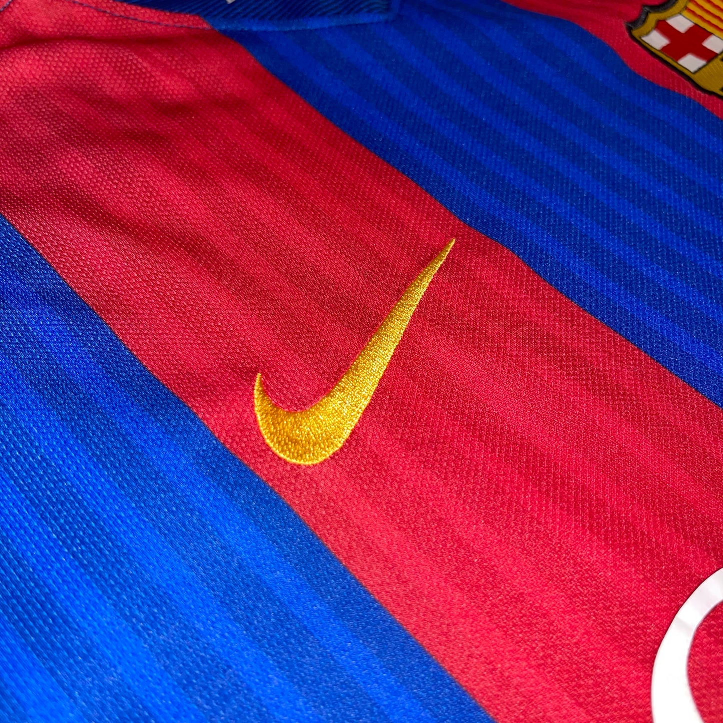 Barcelona 16/17 Local #11 Neymar M