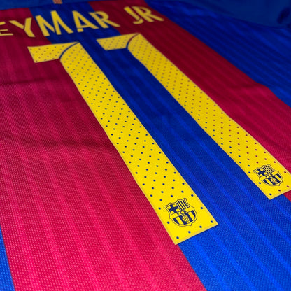 Barcelona 16/17 Local #11 Neymar M