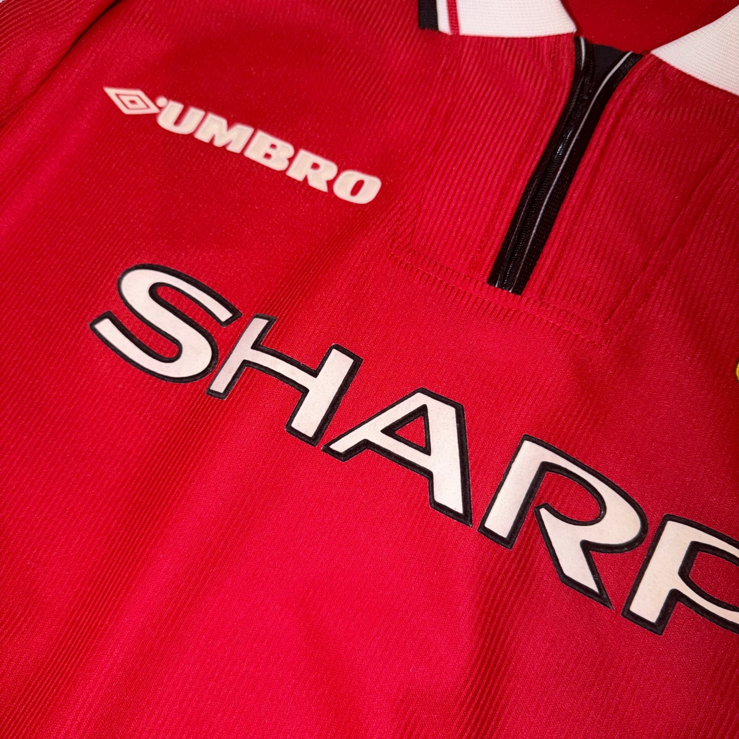Manchester United 98/00 Local M