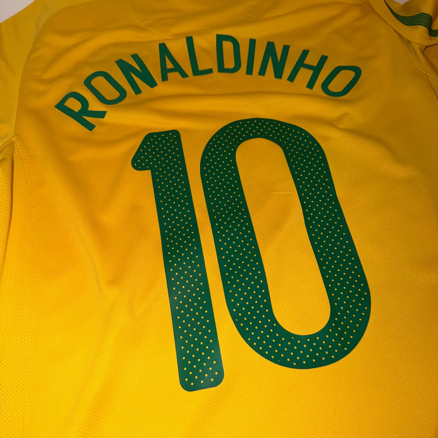 Brasil 2010 Local #10 Ronaldinho M