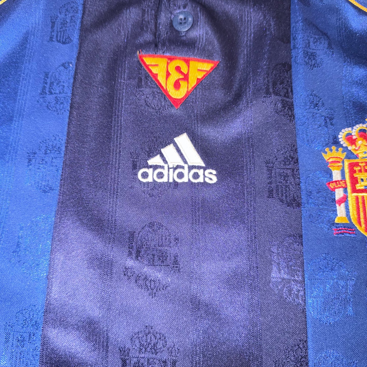 España 1999 Visitante L
