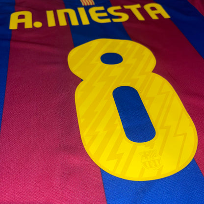 Barcelona 10/11 Local #8 Iniesta L