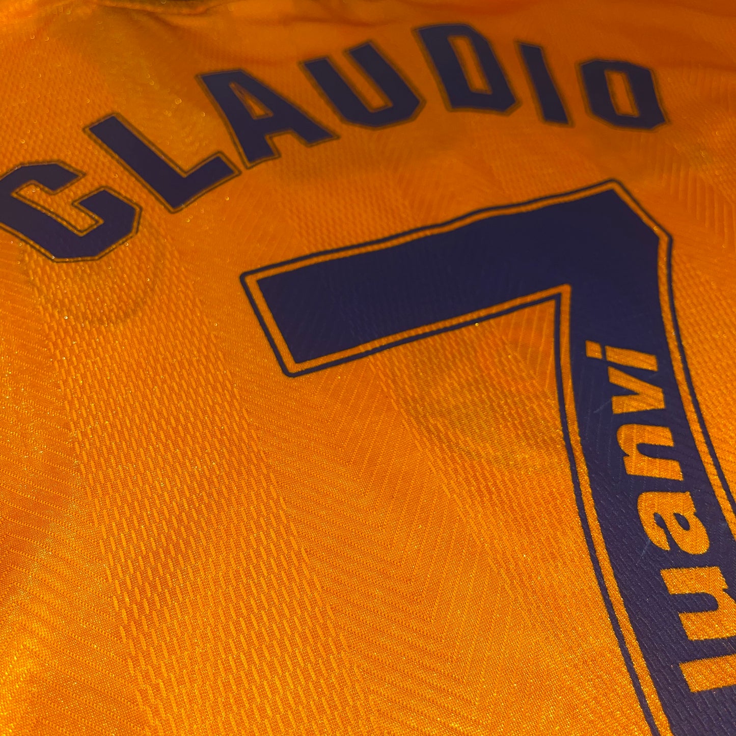 Valencia 98/00 Visitante #7 Claudio L