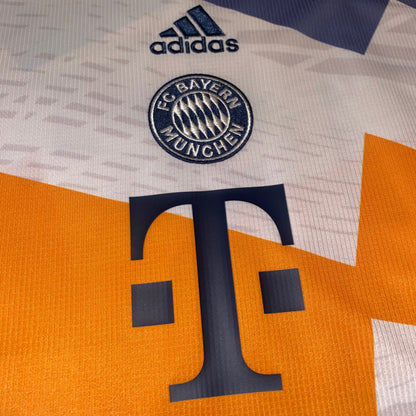 Bayern Munich 22/23 Alternativa #42 Musiala M