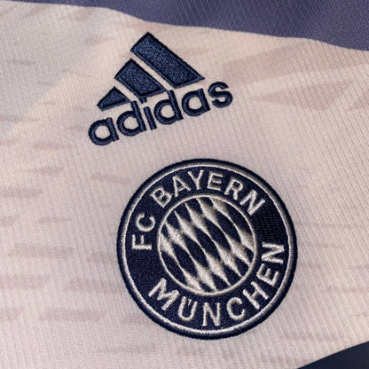 Bayern Munich 22/23 Alternativa #42 Musiala M