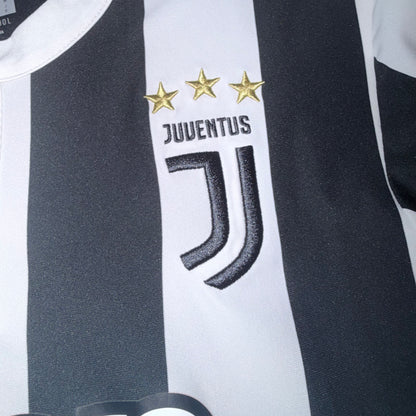 Juventus 17/18 Local #10 Dybala M