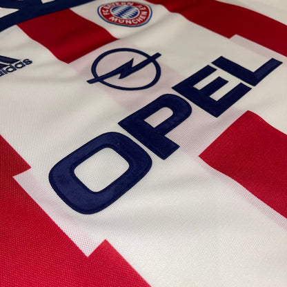 Bayern Munich 00/02 Visitante L