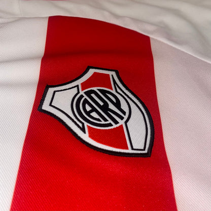 River Plate 03/04 Local M
